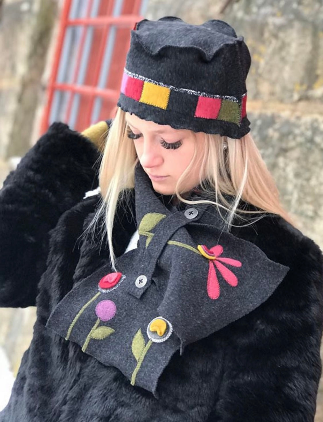 Black Flower Wrap
