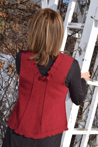 VE011 Red Vest