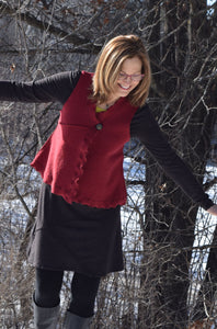 VE011 Red Vest